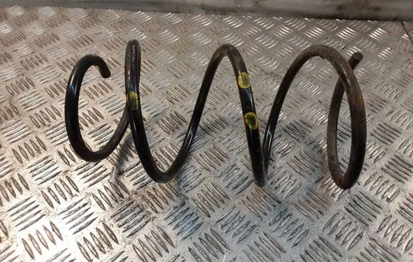 Toyota Avensis Verso Front coil spring