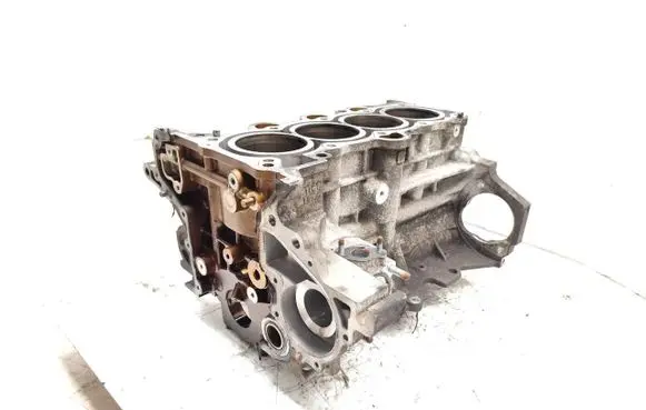 Hyundai i30 Engine block G4FA