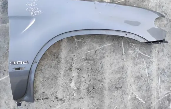 BMW X5 E53 Fender