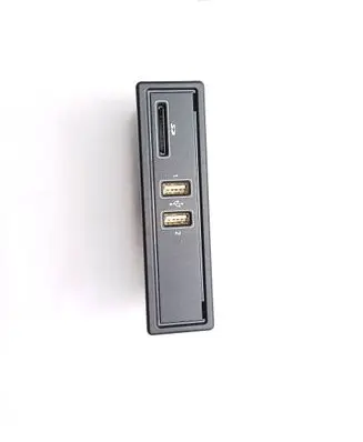 Mercedes-Benz C W205 USB socket connector A2058200226 12122017 012122017