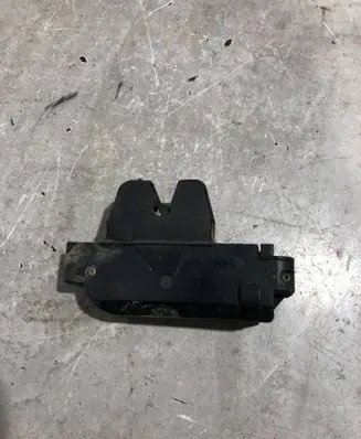Microcar M.GO Tailgate/trunk/boot lock/catch/latch 965230198