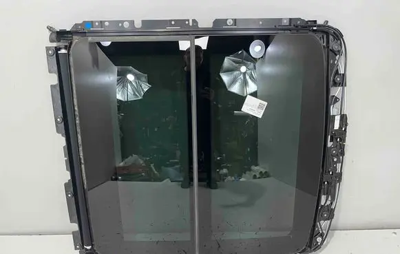 BMW X6 G06 Sunroof set 9880242 9880246