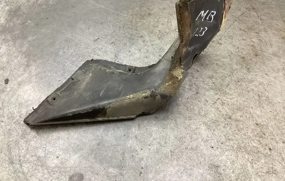 Mercedes-Benz W123 Water drain line hose 1238300328
