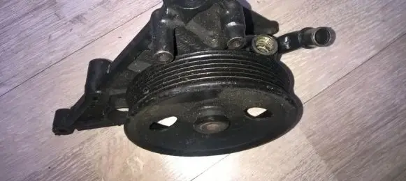 Volvo S40, V40 Power steering pump 9125202 26041458ve