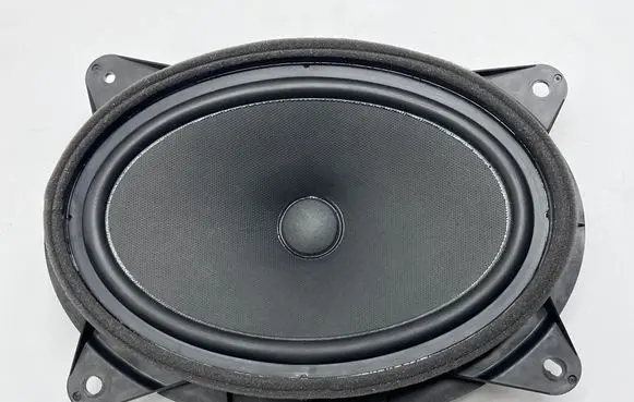 Subaru Forester SL Front door speaker 4M326f