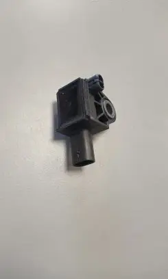 Chrysler Pacifica Airbag deployment crash/impact sensor 68174975AA 53312248