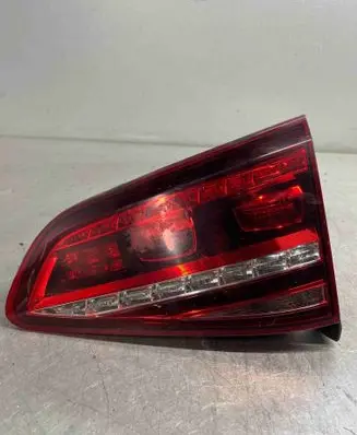 Volkswagen Golf VII Tailgate rear/tail lights 5g0945307g