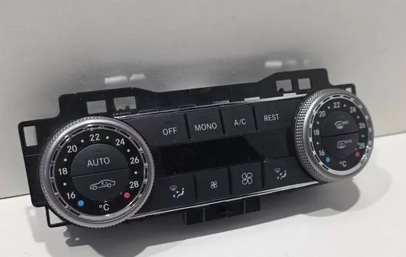 Mercedes-Benz GLK (X204) Climate control unit A2049000807 2049000807