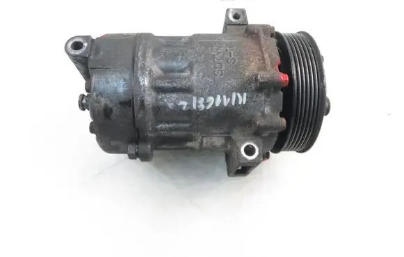 Opel Vectra C Air conditioning (A/C) compressor (pump) 13171593