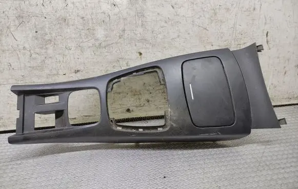Renault Laguna III Gear shifter surround trim plastic KPF15191