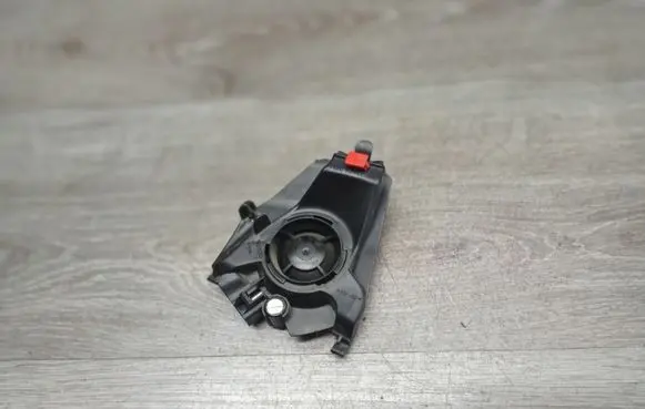 Volvo V70 Parcel shelf speaker 8633993