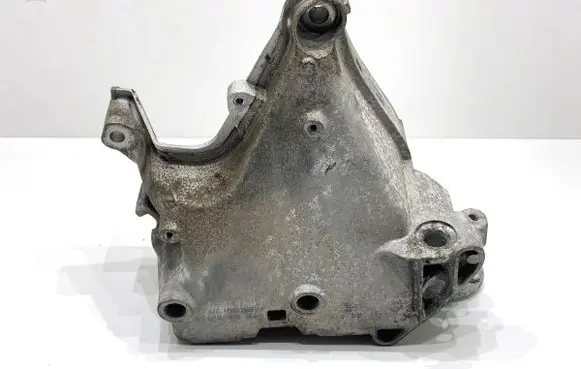 Skoda Kodiaq Engine mounting bracket 05E199275G