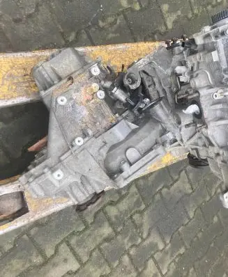 Manual 6 speed gearbox