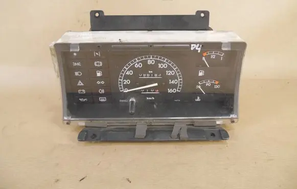 Fiat 500 Cinquecento Speedometer (instrument cluster) 832389010 632389010 7663822