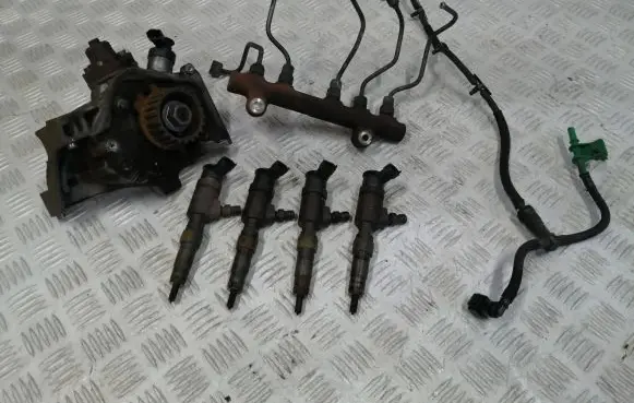Citroen Jumpy Fuel injector 0445110566