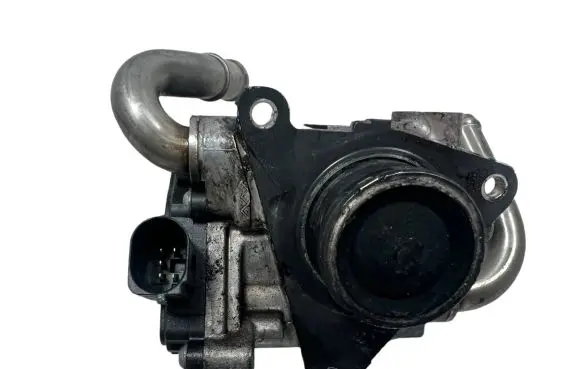 Skoda Superb B8 (3V) EGR valve 04L131501RV110 04L131501R 162152