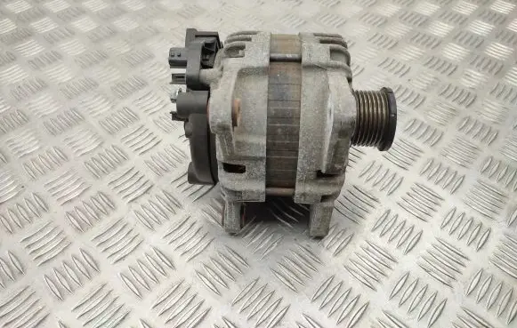 Nissan Qashqai Generator/alternator 231004BE0B