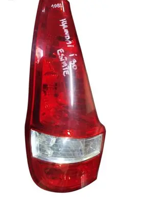 Hyundai i30 Rear/tail lights 924012L110