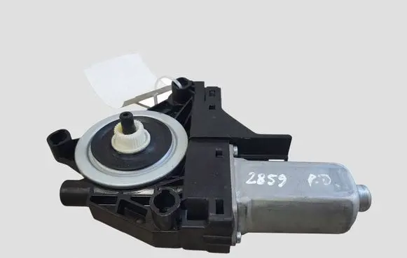 Volvo XC60 Front door window regulator motor 966269103