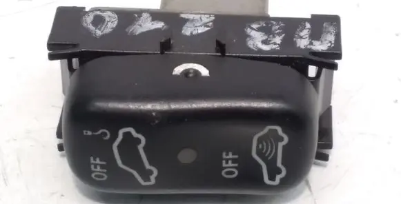 Mercedes-Benz E W210 Alarm switch 2108201710
