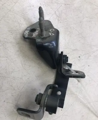 Rear door hinge set
