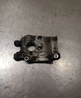 Peugeot 3008 I A/C compressor mount bracket 9646719580