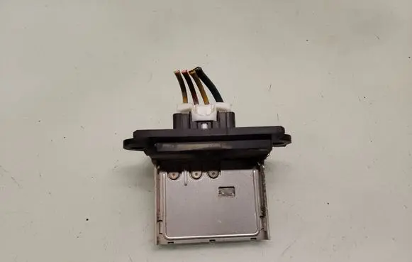 Nissan Micra Heater blower motor/fan resistor