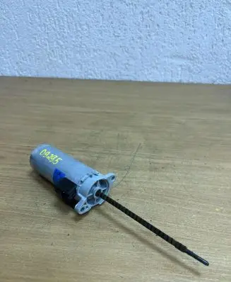 BMW X5 E70 Seat adjustment motor 0130002613 D9295