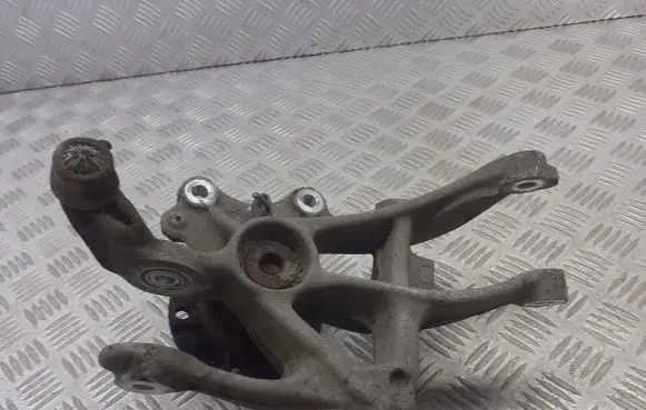 Peugeot 407 Rear wheel hub spindle/knuckle 