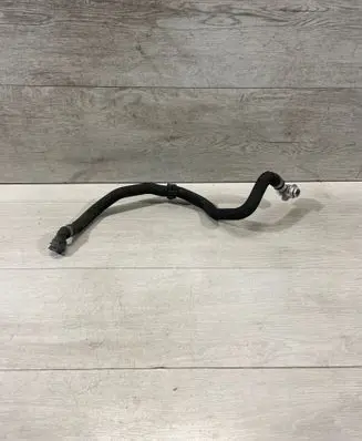 BMW 5 G30 G31 Engine coolant pipe/hose 8602623