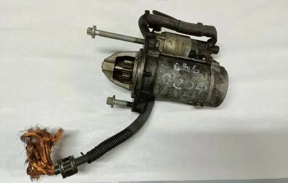 Mercedes-Benz C W204 Starter motor A0061514601 4280004600