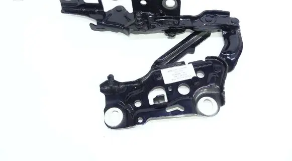 Engine bonnet/hood hinges