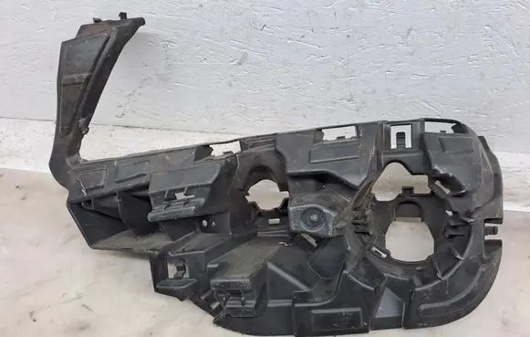 BMW X3 F25 Front bumper mounting bracket 7212955