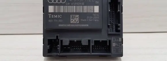 Audi A6 S6 C6 4F Door control unit/module 4F0959792E 4F0910793E