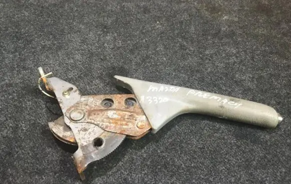 Mazda Premacy Handbrake/parking brake lever assembly