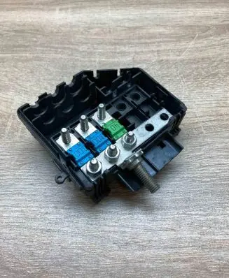 Mercedes-Benz GL X164 Fuse module A1645400350