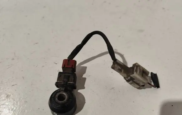 Subaru Legacy Detonation knock sensor 22060AA070