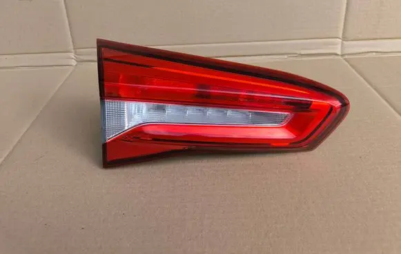 Ford Focus Rear/tail lights JX7B13A603RB