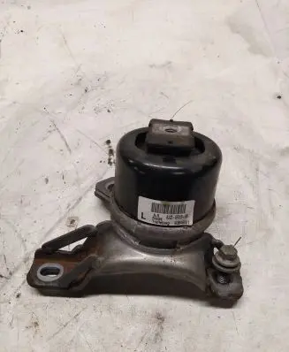 Land Rover Range Rover Evoque L538 Engine mount bracket BJ326F012AB G3046001