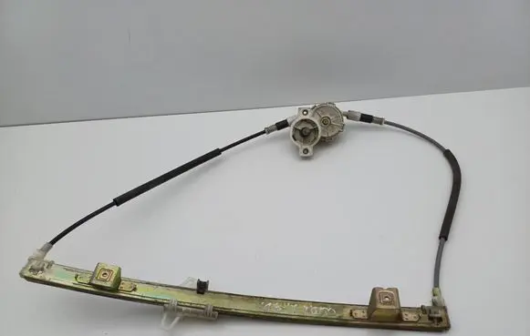 Renault Clio I Front door manual window regulator 