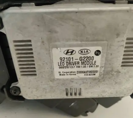 Hyundai Ioniq Headlight/headlamp 92101G2