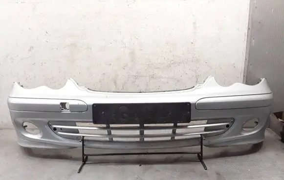 Mercedes-Benz C W203 Front bumper