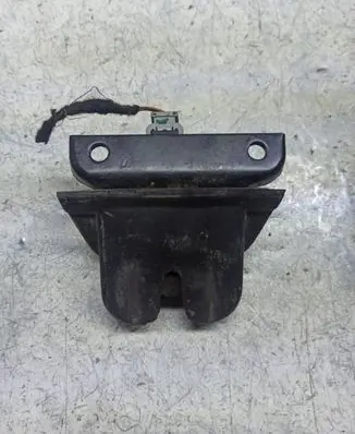 Audi A6 S6 C5 4B Tailgate/trunk/boot lock/catch/latch