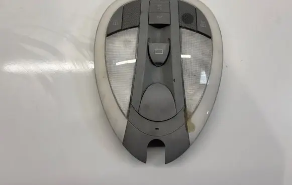 Mercedes-Benz E W211 Front seat light A2118204401