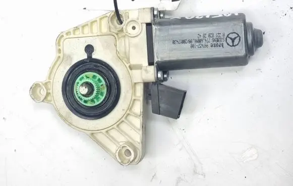 Mercedes-Benz S W221 Front door window regulator motor A2218202842
