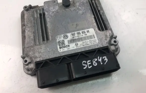 Volkswagen PASSAT B6 Engine control unit/module 06F906056AN