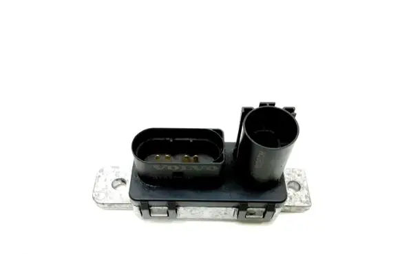 Volvo XC60 Glow plug pre-heat relay 31431776