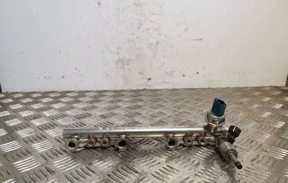 Renault Kadjar Fuel main line pipe 1604510009