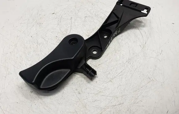 BMW 4 F32 F33 Engine bonnet (hood) release handle 7326365 51437326365