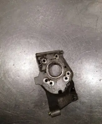 Peugeot 5008 Fuel pump bracket 9684778280